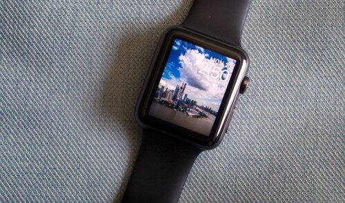 Apple Watch gets software update after bug fixed