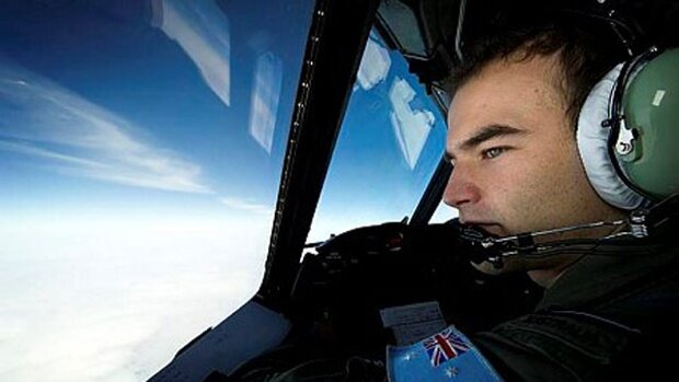 HUNT FOR MH370: ‘White object’ spotted in the waters off Reunion Island photo