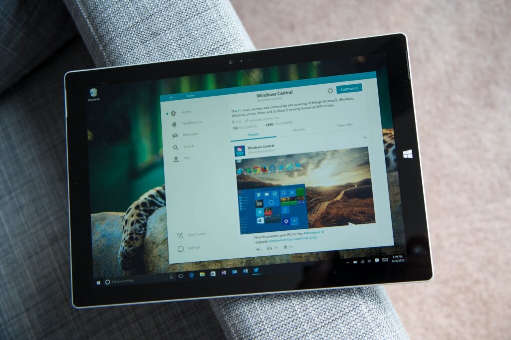 Tech giant to launch new Windows 10 devices at October 6 event photo